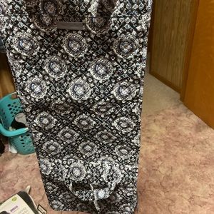 Vera Bradley hanging organizer